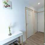Beau-jean, Un Cocon Sympa 5 Min A Pied Du Centre-ville, Parking Prive, A 10 Min Du Chu アパート ポアティエ