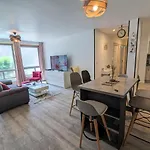 アパート Beau-jean, Un Cocon Sympa 5 Min A Pied Du Centre-ville, Parking Prive, A 10 Min Du Chu ポアティエ