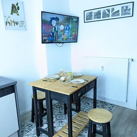 Apartment Beau-jean, Un Cocon Sympa 5 Min A Pied Du Centre-ville, Parking Prive, A 10 Min Du Chu *