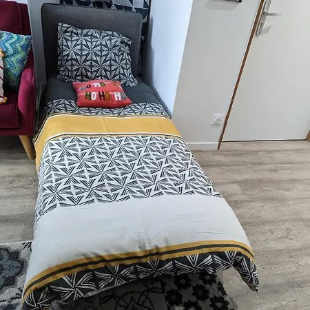 Beau-jean, Un Cocon Sympa 5 Min A Pied Du Centre-ville, Parking Prive, A 10 Min Du Chu Poitiers