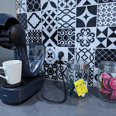 Beau-jean, Un Cocon Sympa 5 Min à Pied Du Centre-ville, Parking Privé, à 10 Min Du Chu Poitiers