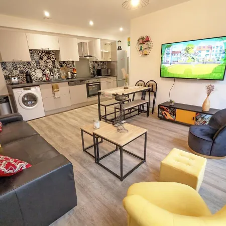 Beau-jean, Un Cocon Sympa 5 Min à Pied Du Centre-ville, Parking Privé, à 10 Min Du Chu Appartement *