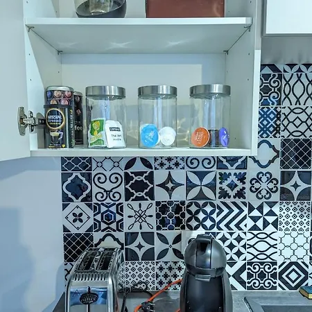 Beau-jean, Un Cocon Sympa 5 Min à Pied Du Centre-ville, Parking Privé, à 10 Min Du Chu Appartement *