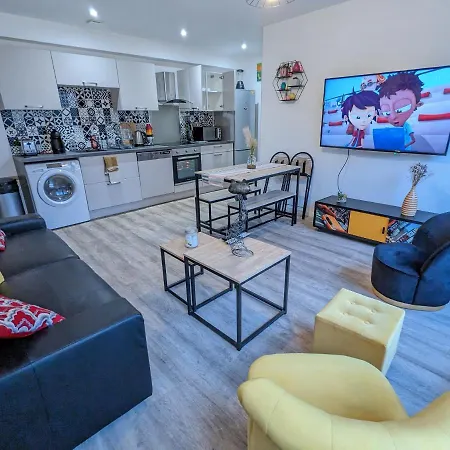 Beau-jean, Un Cocon Sympa 5 Min à Pied Du Centre-ville, Parking Privé, à 10 Min Du Chu Appartement Poitiers