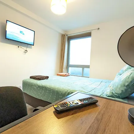 Beau-jean, Un Cocon Sympa 5 Min à Pied Du Centre-ville, Parking Privé, à 10 Min Du Chu Appartement