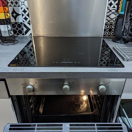 Beau-jean, Un Cocon Sympa 5 Min à Pied Du Centre-ville, Parking Privé, à 10 Min Du Chu * Poitiers