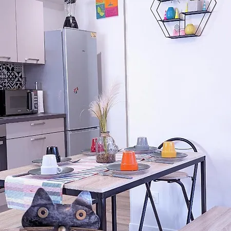 Beau-jean, Un Cocon Sympa 5 Min A Pied Du Centre-ville, Parking Prive, A 10 Min Du Chu * Poitiers