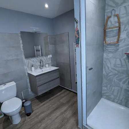 Beau-jean, Un Cocon Sympa 5 Min à Pied Du Centre-ville, Parking Privé, à 10 Min Du Chu * Poitiers