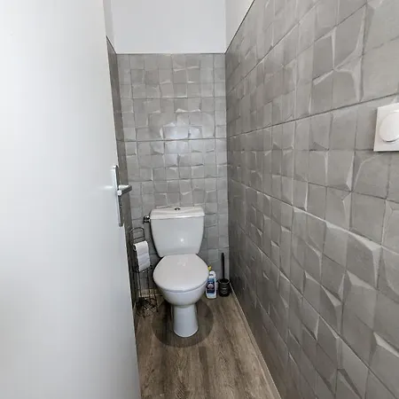 Apartment Beau-jean, Un Cocon Sympa 5 Min A Pied Du Centre-ville, Parking Prive, A 10 Min Du Chu Poitiers