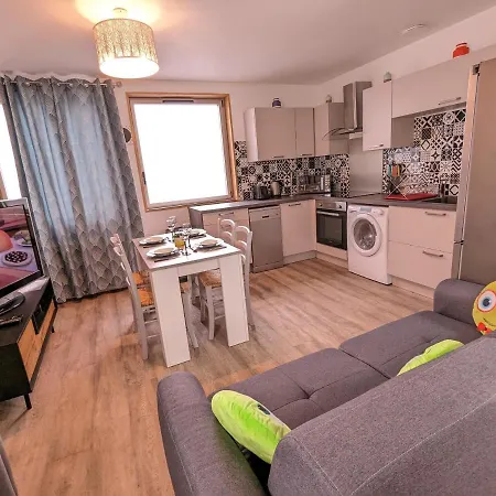 Apartment Beau-jean, Un Cocon Sympa 5 Min A Pied Du Centre-ville, Parking Prive, A 10 Min Du Chu *