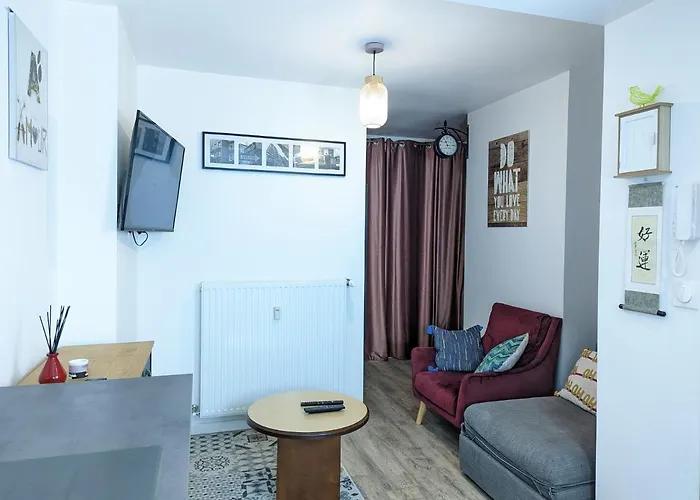 Beau-jean, Un Cocon Sympa 5 Min A Pied Du Centre-ville, Parking Prive, A 10 Min Du Chu * Poitiers