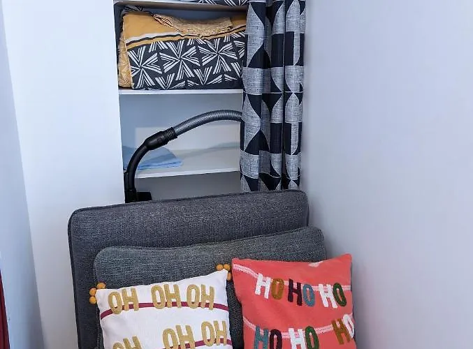 Apartment Beau-jean, Un Cocon Sympa 5 Min A Pied Du Centre-ville, Parking Prive, A 10 Min Du Chu