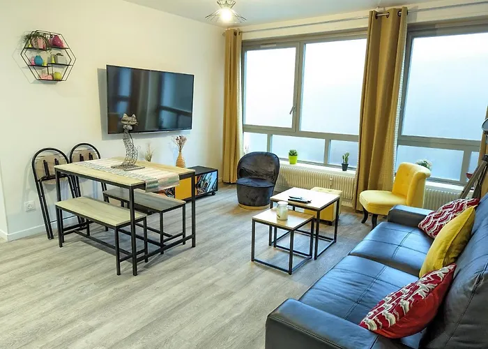 Beau-jean, Un Cocon Sympa 5 Min A Pied Du Centre-ville, Parking Prive, A 10 Min Du Chu