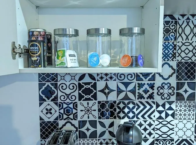 Beau-jean, Un Cocon Sympa 5 Min A Pied Du Centre-ville, Parking Prive, A 10 Min Du Chu Apartment *