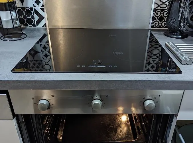 Beau-jean, Un Cocon Sympa 5 Min A Pied Du Centre-ville, Parking Prive, A 10 Min Du Chu * Poitiers