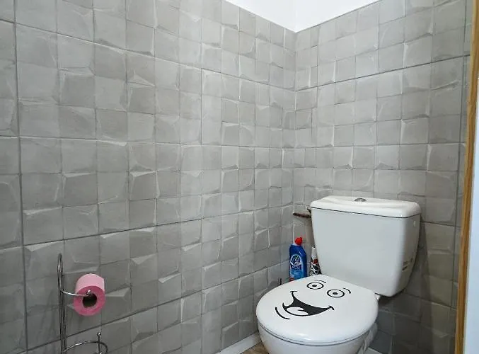 Beau-jean, Un Cocon Sympa 5 Min A Pied Du Centre-ville, Parking Prive, A 10 Min Du Chu * Poitiers