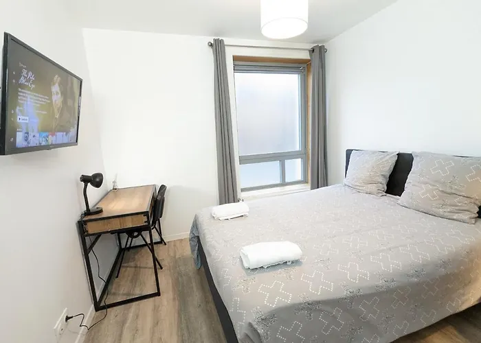 Apartment Beau-jean, Un Cocon Sympa 5 Min A Pied Du Centre-ville, Parking Prive, A 10 Min Du Chu *
