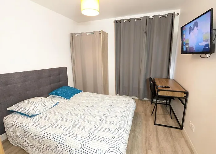 Apartment Beau-jean, Un Cocon Sympa 5 Min A Pied Du Centre-ville, Parking Prive, A 10 Min Du Chu Poitiers