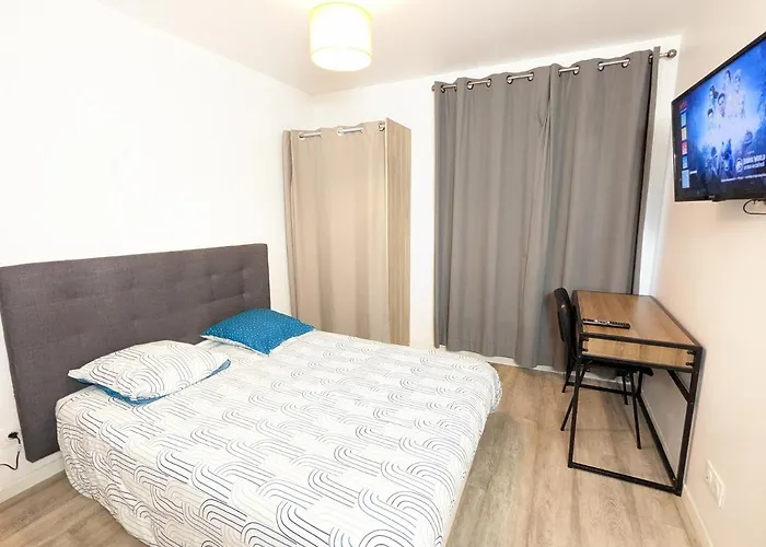 Apartment Beau-jean, Un Cocon Sympa 5 Min A Pied Du Centre-ville, Parking Prive, A 10 Min Du Chu Poitiers