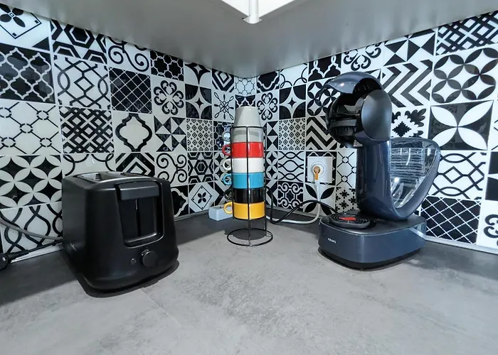 Apartment Beau-jean, Un Cocon Sympa 5 Min A Pied Du Centre-ville, Parking Prive, A 10 Min Du Chu *