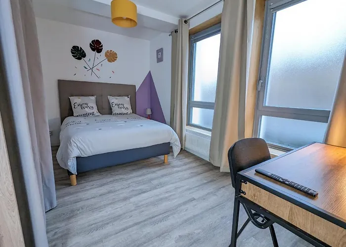 Beau-jean, Un Cocon Sympa 5 Min A Pied Du Centre-ville, Parking Prive, A 10 Min Du Chu * Poitiers